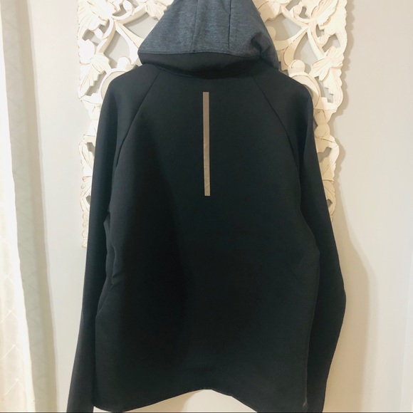 new balance fantom force jacket